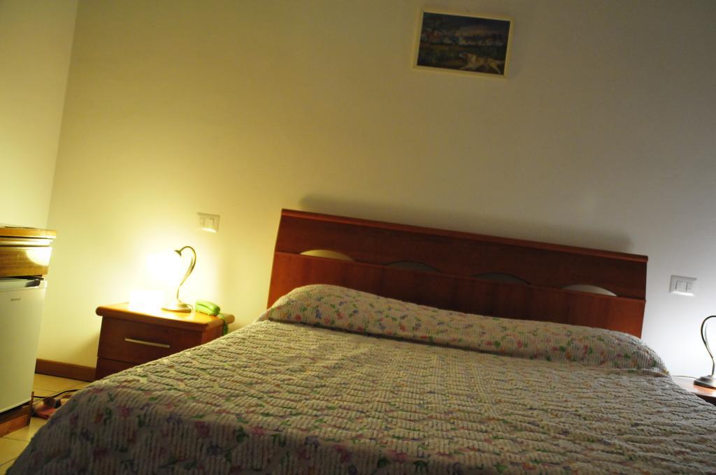 Casablanca Bed and Breakfast Trebaseleghe Exteriör bild